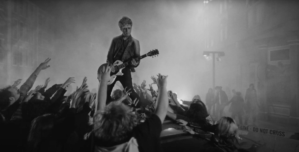 Green Day se pone en modo zombie para anunciar los detalles de su nuevo disco 'Saviors'