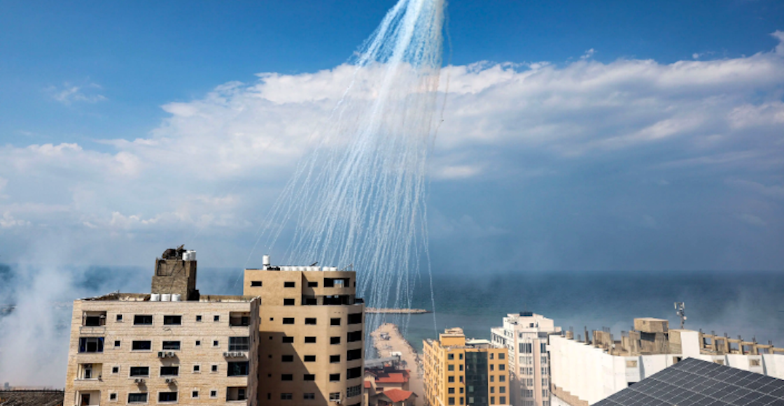 Israel usa armas con fósforo blanco.