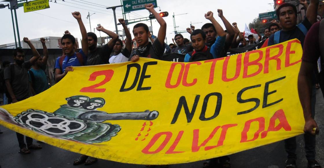 Con lluvia y todo: Así se vivió la marcha por el 2 de octubre en CDMX