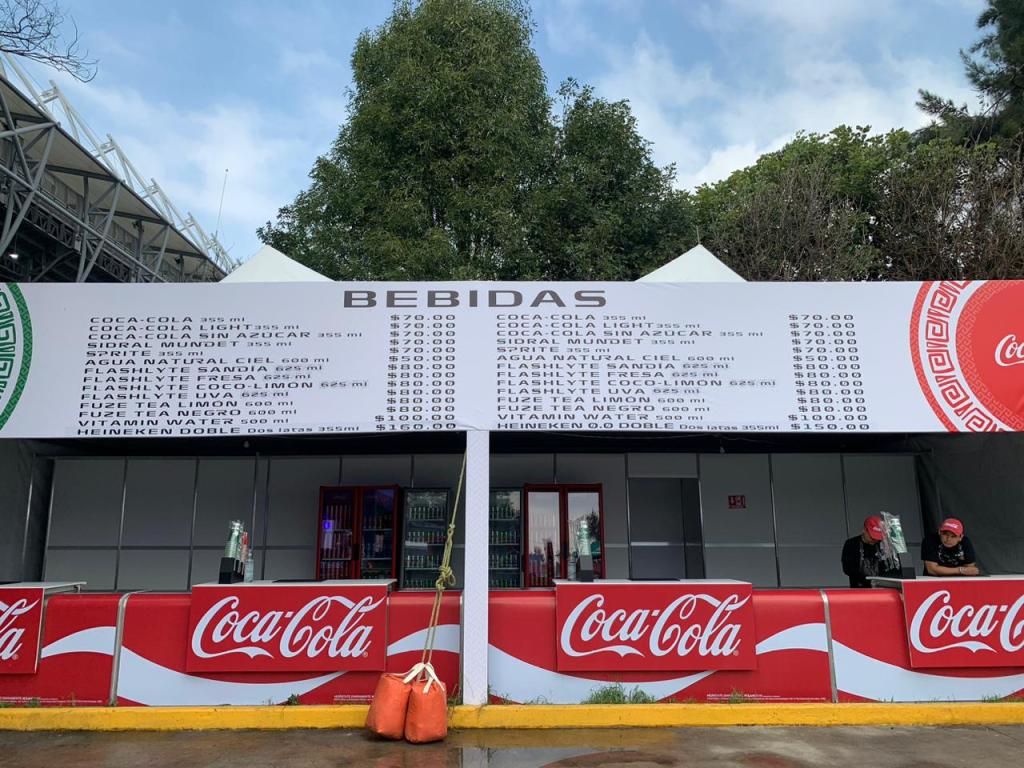 Estos son los precios de la merch y bebidas en el GP de México