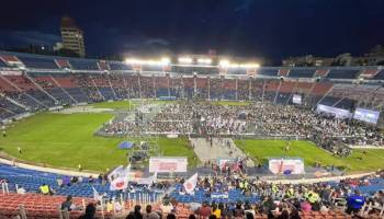 Mete más el Atlante: Sheinbaum no llenó el Estadio Azul y canceló el evento