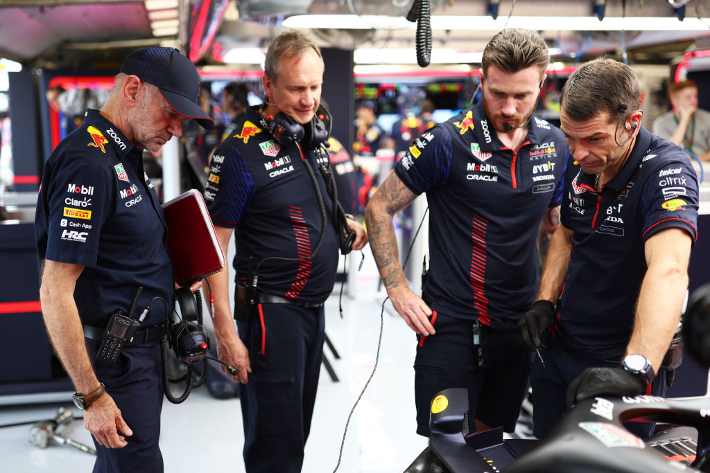 Paul Monaghan junto a Adrian Newey