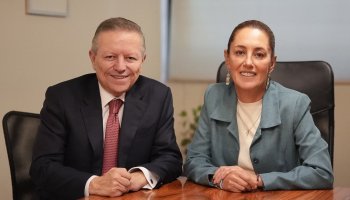 Claudia Sheinbaum se reúne con Arturo Zaldívar.