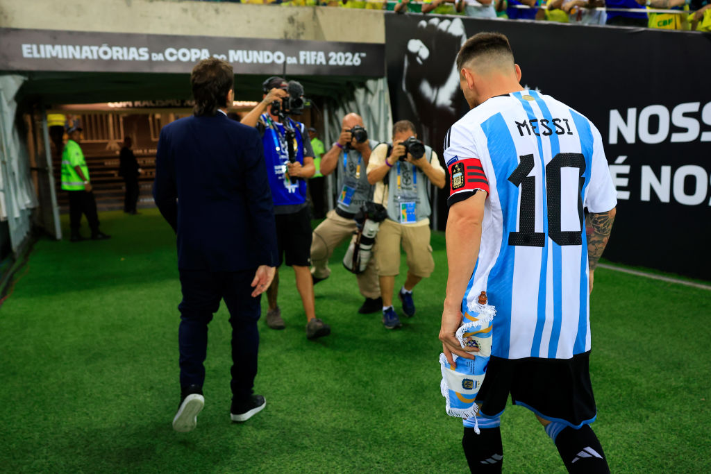 La violencia (y represión) en el Maracaná por la que se retrasó el Brasil vs Argentina