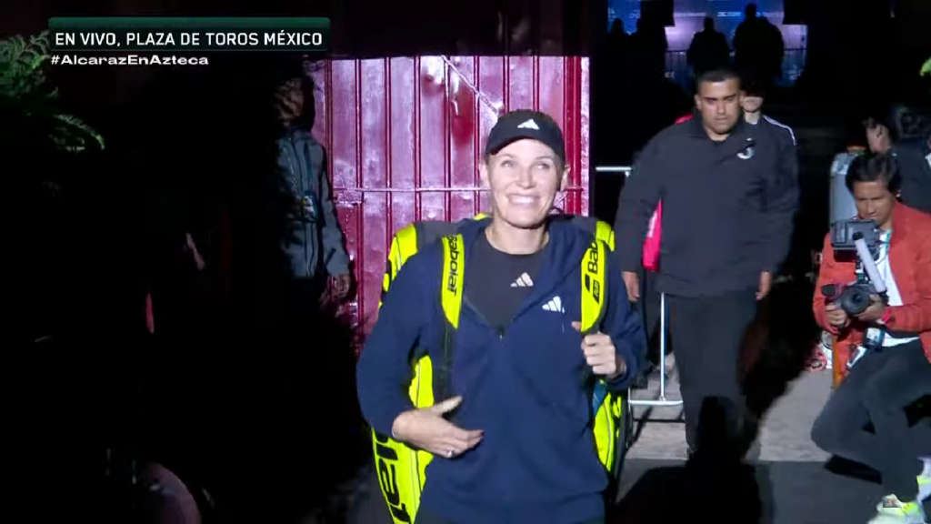 ¡Carlos Alcaraz en México! Sigue en vivo el Tennisfest desde la Plaza México