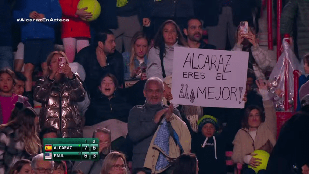 Carlos Alcaraz y Maria Sakkari triunfaron en la Plaza México