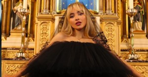 Sacerdote es despedido por el video de "Feather", de Sabrina Carpenter