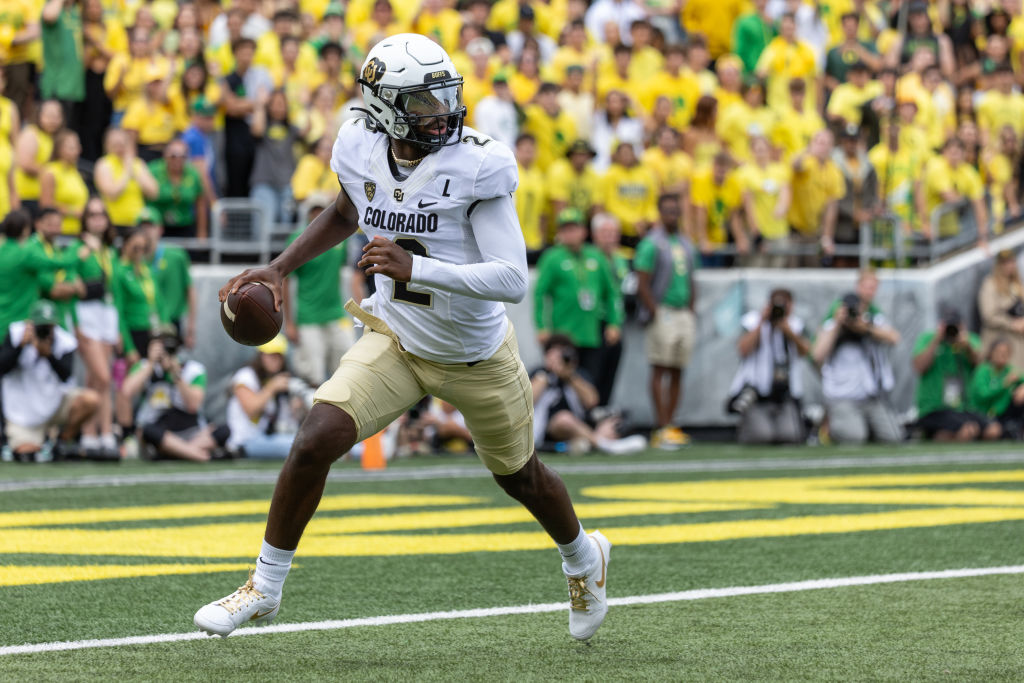 El QB de la Universidad de Colorado