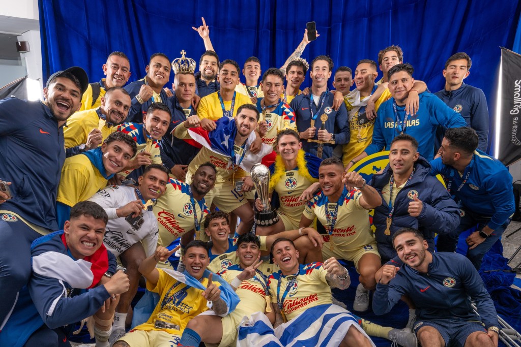 El plantel del América Campeón