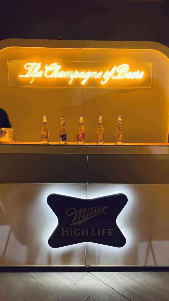 bar miller high life