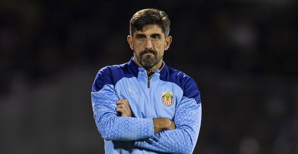 Paunovic deja a Chivas