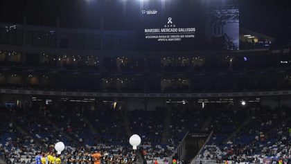 aficionada rayados muerte