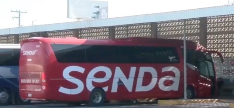 autobus senda pasajeros secuestrados