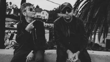 Blitz Vega: La última banda de Andy Rourke lanzará su disco debut junto a Johnny Marr