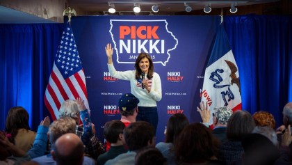 Elecciones en Estados Unidos: ¿Quién es Nikki Haley, la última contrincante que puede frenar a Trump?