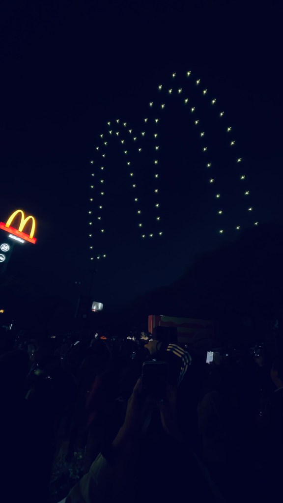 mcdonalds interlomas reapertura show drones