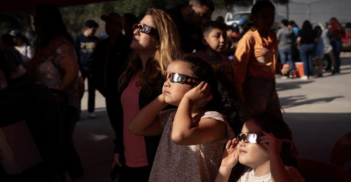 Lentes para ver el eclipse solar en México.