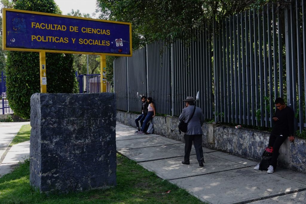 la materia obligatoria sobre violencia contra las mujeres de la FCPyS UNAM