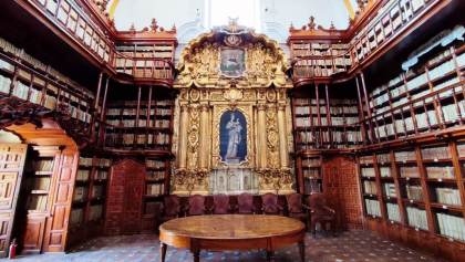 esta-es-la-biblioteca-mas-vieja-de-mexico-y-de-america-puebla-palafoxiana