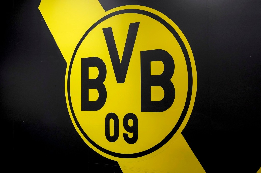 Borussia Dortmund acuerda patrocinio con fabricante de armas Rheinmetall