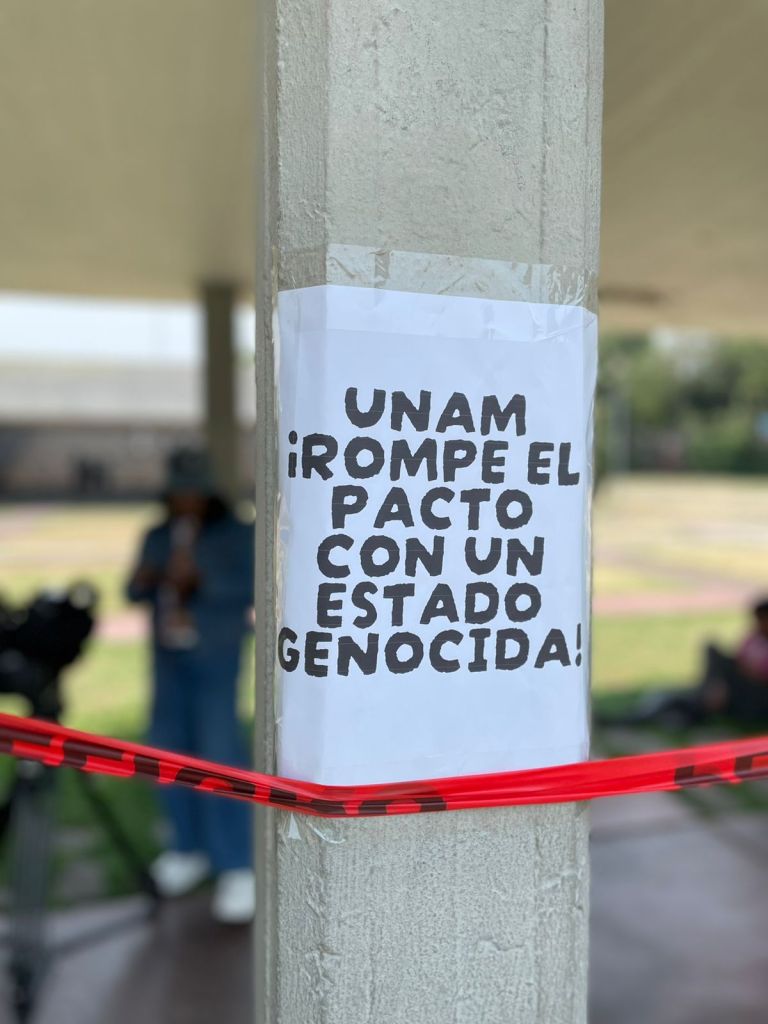 El campamento que estudiantes instalaron en la UNAM para exigir un alto al genocidio en Palestina.