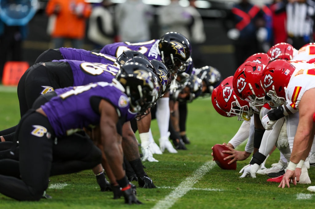 Chiefs vs Ravens Kickoff