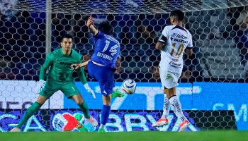 Cruz Azul vs Pumas