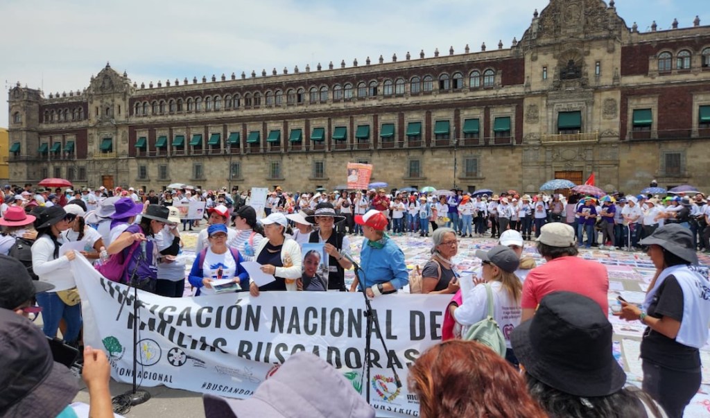 En imágenes: Así se vivió la Marcha de Madres Buscadoras del 10 de mayo en CDMX