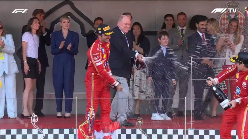 Principe Alberto II celebrando el Gran Premio de Mónaco 