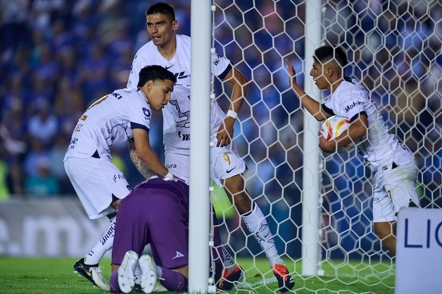 Pumas vs Cruz Azul Liga MX