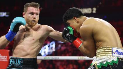 Canelo Álvarez dio una masterclass de boxeo ante Jaime Munguía