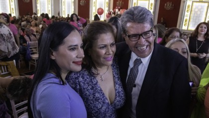 Sandra Cuevas y Ricardo Monreal