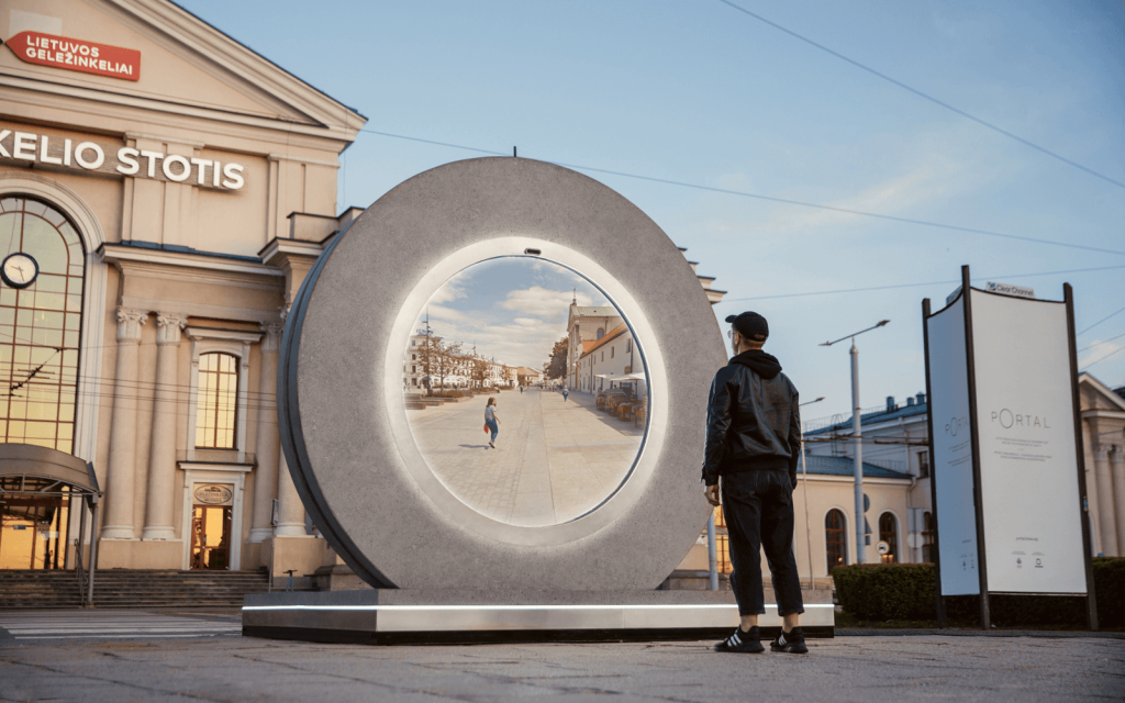 The Portal: Historia y cómo funciona el portal que une ciudades