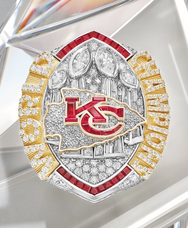 La chulada de anillo que recibió Patrick Mahomes y compañeros