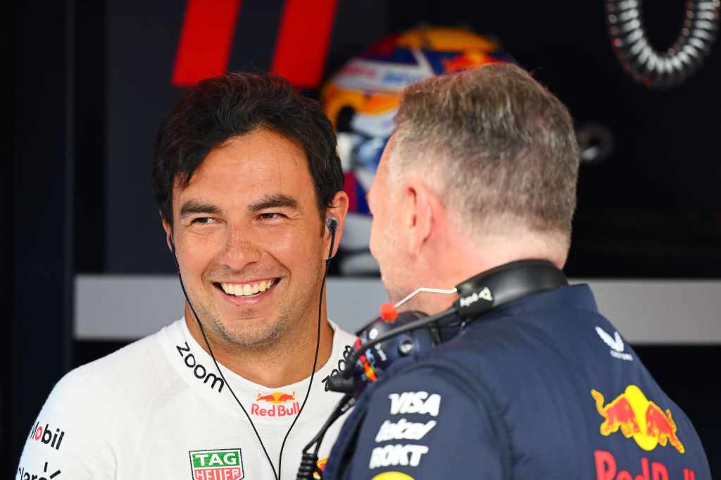 Checo Pérez y Christian Horner 