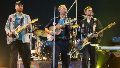 Coldplay estrena nueva canción colaborativa en Glastonbury 2024