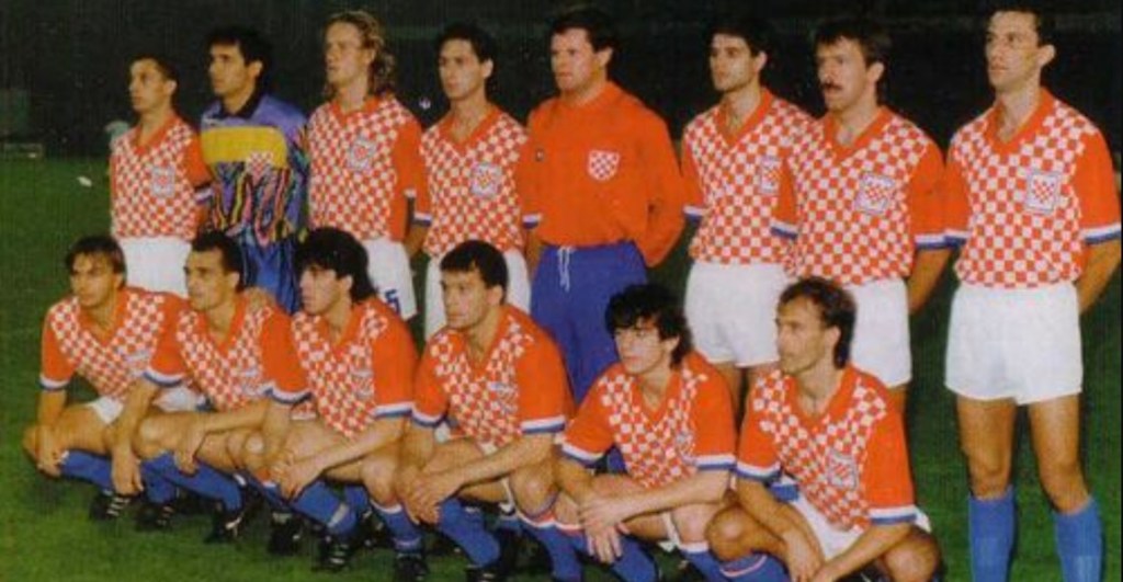 croacia-uniforme-cuadros-rojos-ajedrez-medieval-historia-por-que-4