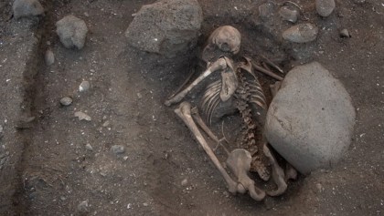 Encuentran extraños y antiguos entierros humanos en Baja California.