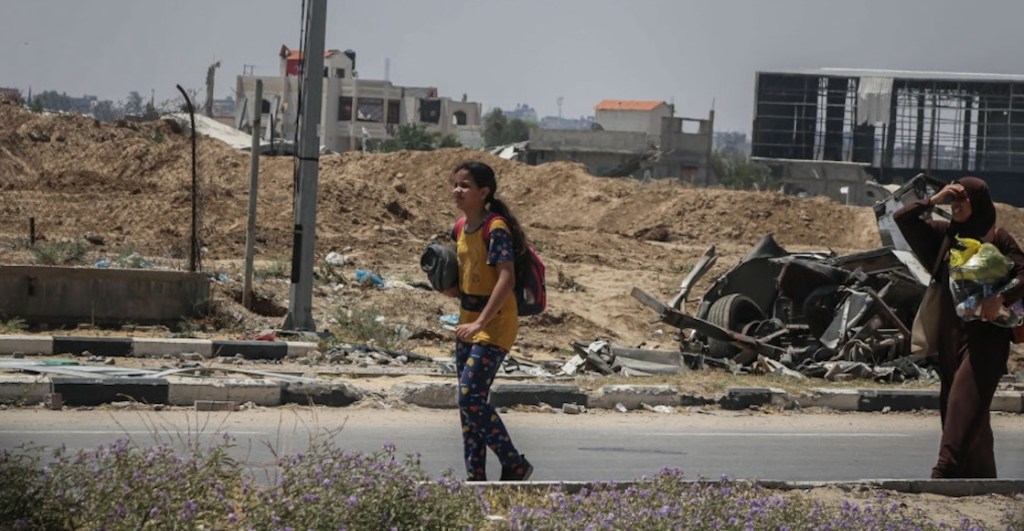 'Esto debe terminar': Israel ataca escuela de la ONU en Gaza, mueren al menos 30 refugiados