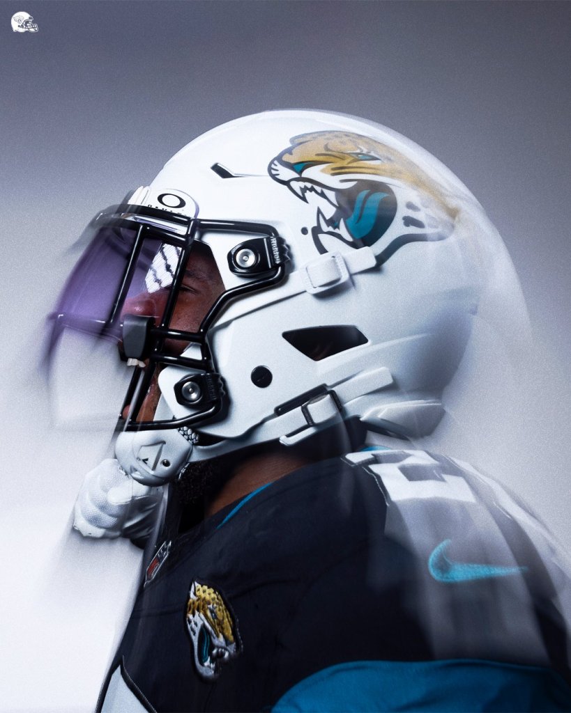 Las novedades del casco blanco de los Jaguars