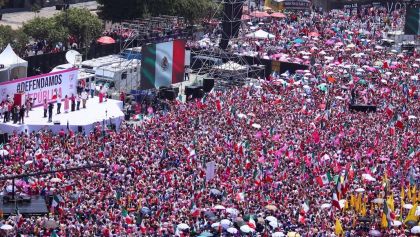 Zócalo Defendamos la República-6