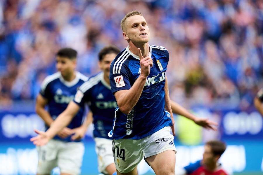 Real Oviedo, cerca del ascenso