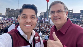 Emmanuel Reyes Carmona y Marcelo Ebrard