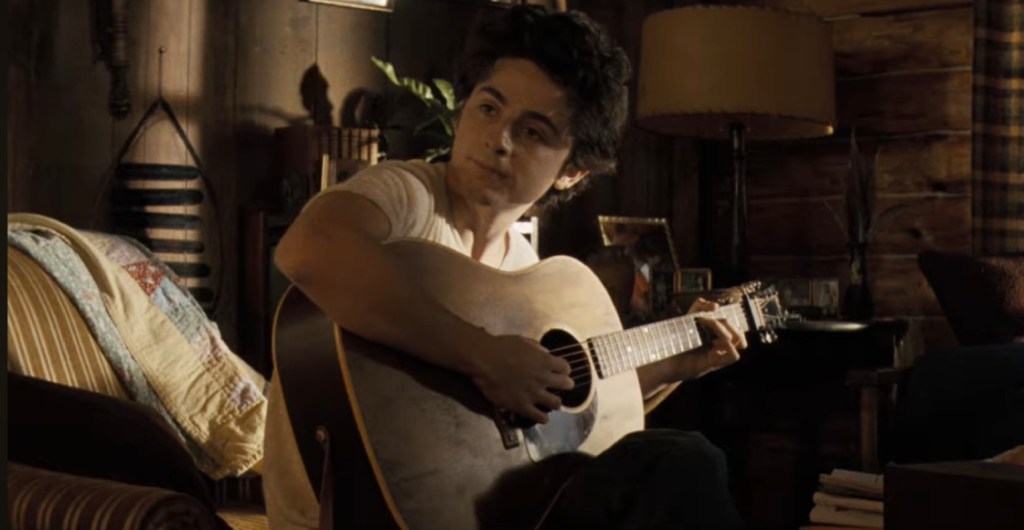 Checa a Timothée Chalamet como Bob Dylan en el primer tráiler de 'A Complete Unknown'