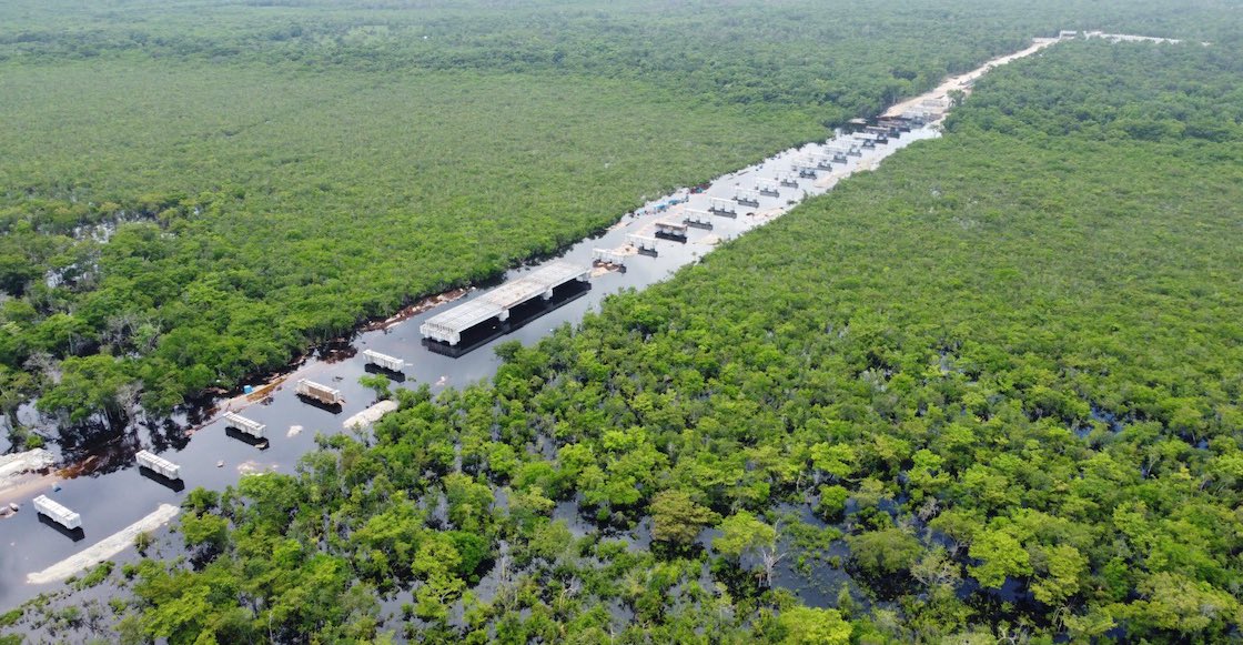 Acusan que la construcción del Tren Maya provocó inundaciones en Bacalar y otras zonas de Quintana Roo.