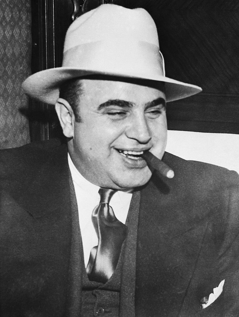 Al Capone y su relación con… ¡¿la fecha de caducidad en la leche?!