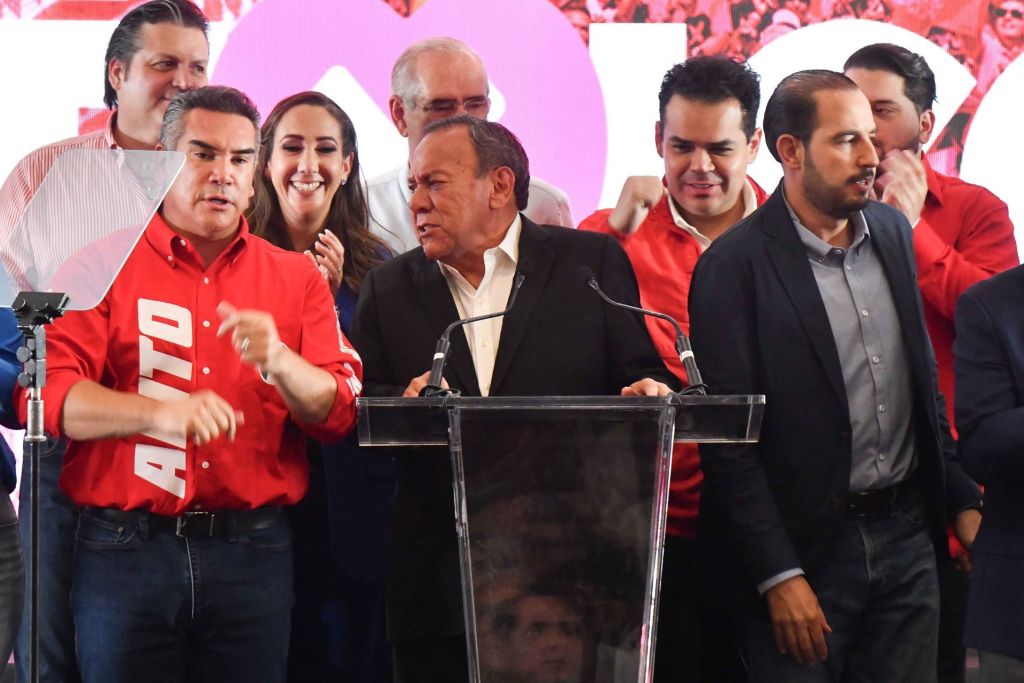 Alito Moreno y los cambios a los estatutos del PRI para reelegirse
