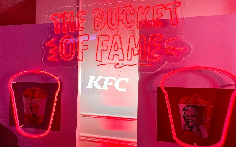 bucket of fame de kfc