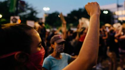 Cárcel para manifestantes que cierren calles propone diputado en Puebla.