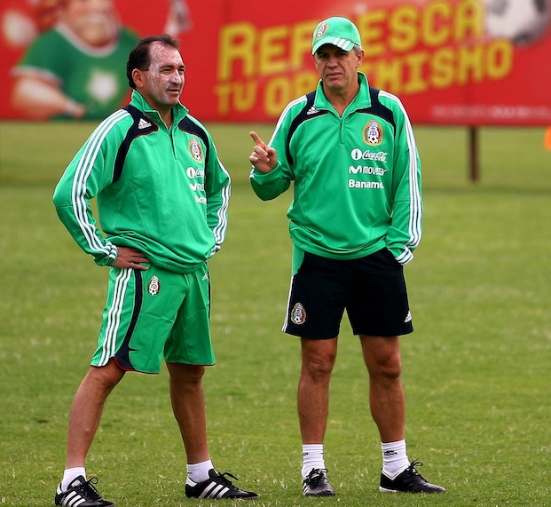 Javier Aguirre y Mario Carrillo